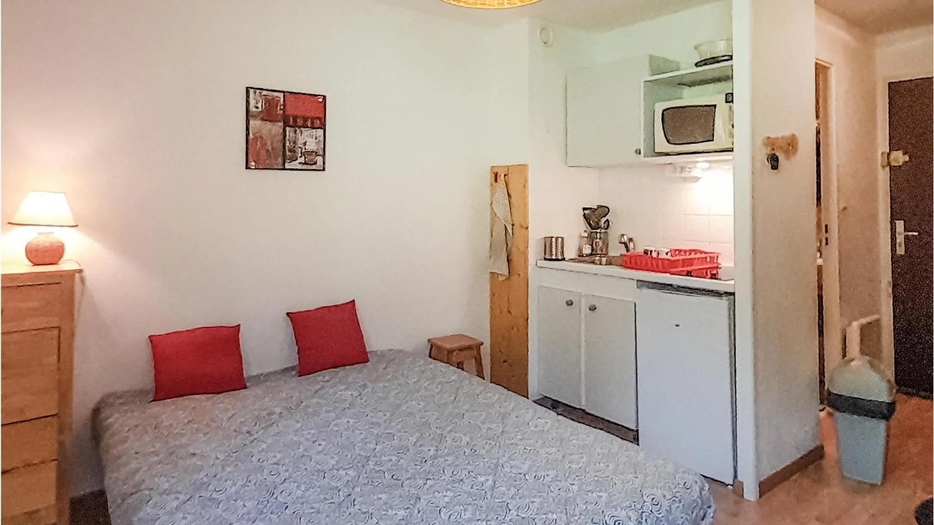 1 Bedroom Lovely Apartment In Allos France